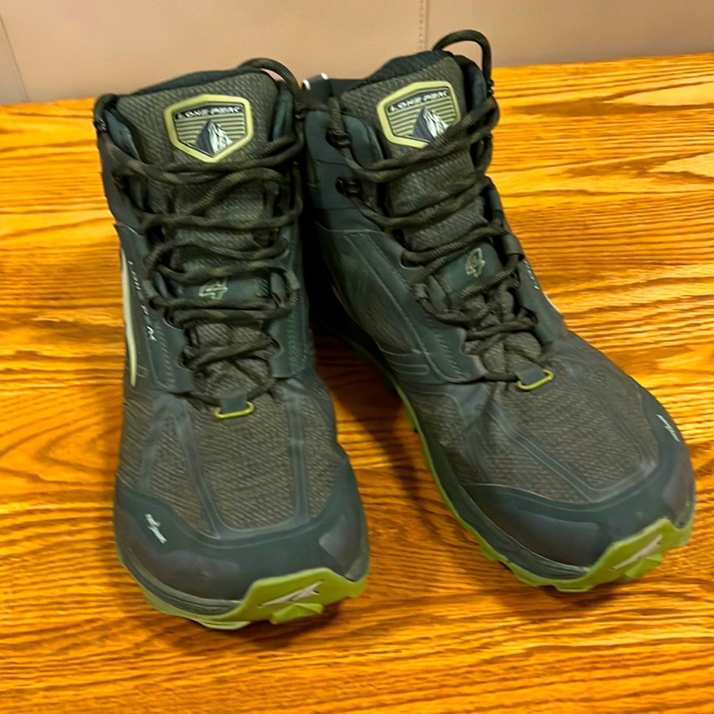 Men’s Altra Lone Peak 4 Hiker - 12.5